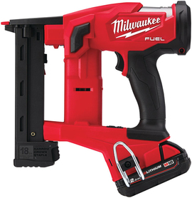 Zszywacz Milwaukee M18 FNCS18GS-202X (+ 2x akumulator 2 Ah + ładowarka + walizka)