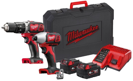 Zestaw elektronarzędzi Milwaukee M18BPP2C-402C (wiertarko wkrętarka M18 BPD-0 + zakrętarka M18 BID-0)