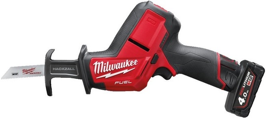 Piła szablasta Hackzall Milwaukee Fuel M12 CHZ-402C (+ 2x akumulator 4 Ah + ładowarka + walizka)