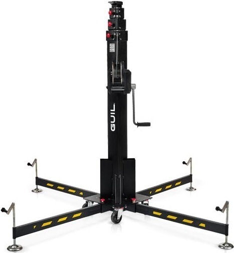 Cargo lift Guil ELC-780
