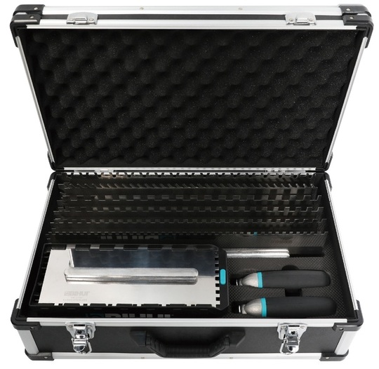 Set of trowels and trowels with two handles in a Bihui PTSJK15 case