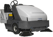 Ride-on sweeper Nilfisk SR 1601 LPG