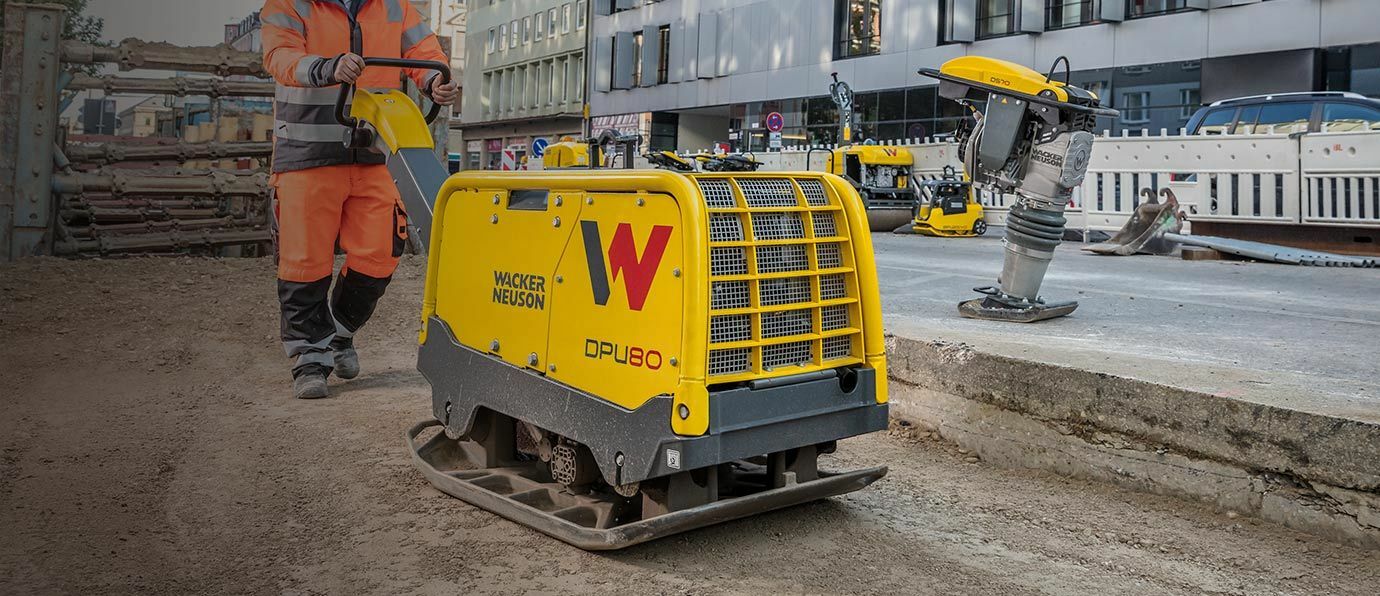 How to operate a compactor? General advice and warnings
