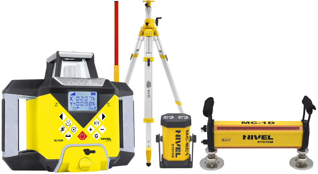 Laser level Nivel System NL740R Digital (+ cranked tripod + laser stave + MC-1D)