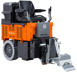 Samojezdna zrywarka podłogowa Husqvarna BMS 220ADB 48V