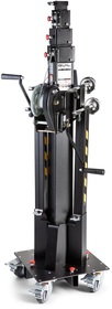 Cargo lift Guil ELC-785