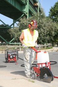 Cart for saw Chicago Pneumatic LS