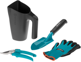 Hand tools set with a watering can Gardena
