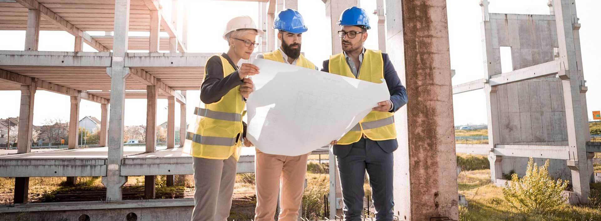 Hardwearing and comfortable protective clothing The highest safety in the workplace
