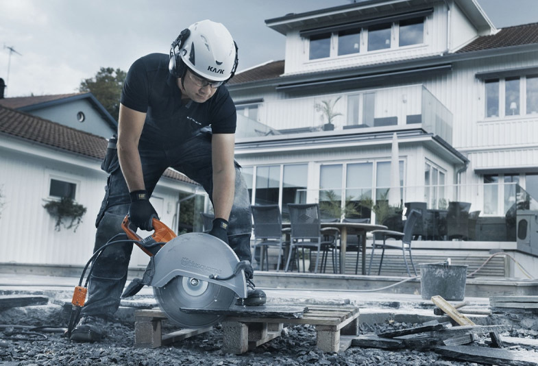 Power cutter Husqvarna K 4000 WET