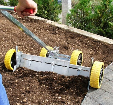Concrete vibrating screeds - an overview of the offer