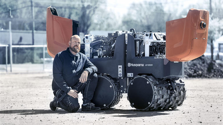 Combustion engines in construction machinery