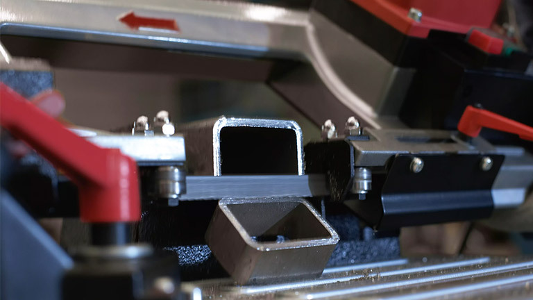 Safe handling of the band saw: What should you pay attention to?