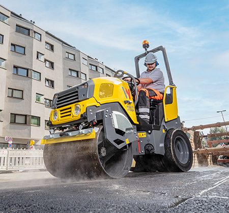 ROAD MACHINES - FIND OUT THEIR TYPES, APPLICATION AND PRICES
