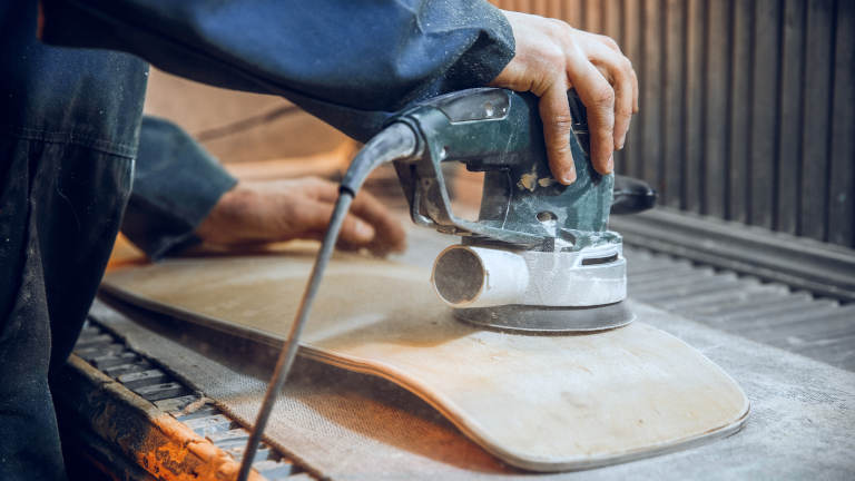 Wood grinding: which sander and paper to choose?
