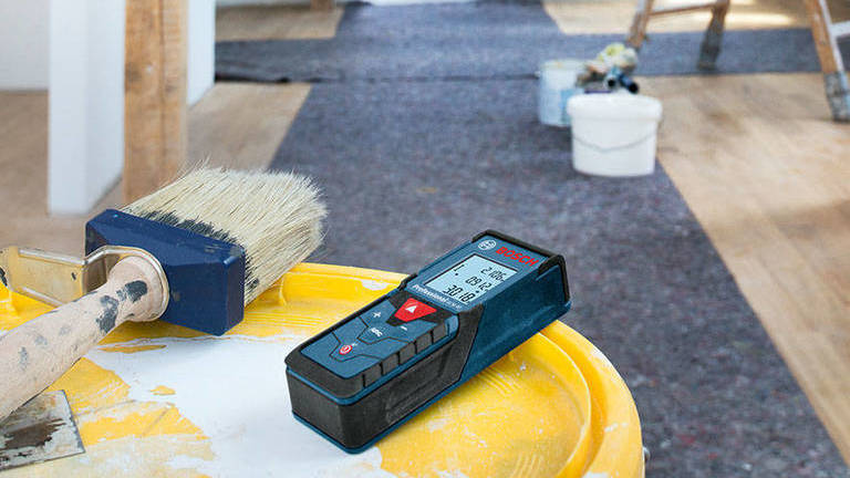 Distance measuring on construction site - what are laser rangefinder?