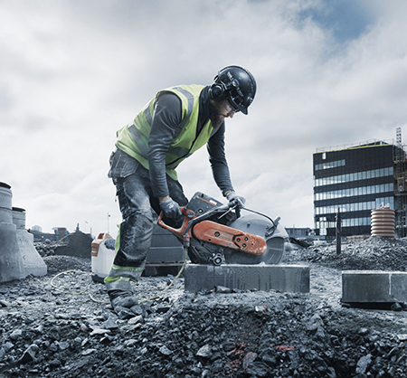 Safe work with power cutter - the most important rules
