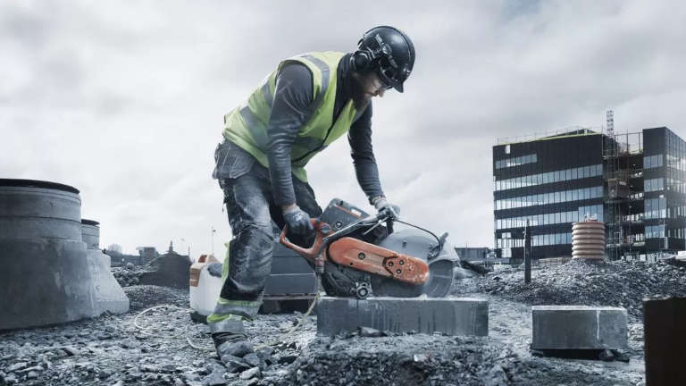 Support Husqvarna CP – problem ze sprzętem na budowie?