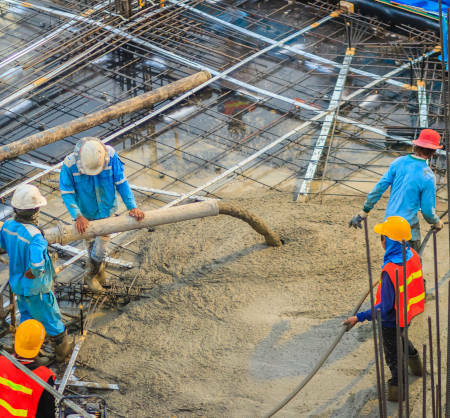 Jak działa wibrator do betonu i jak go używać?